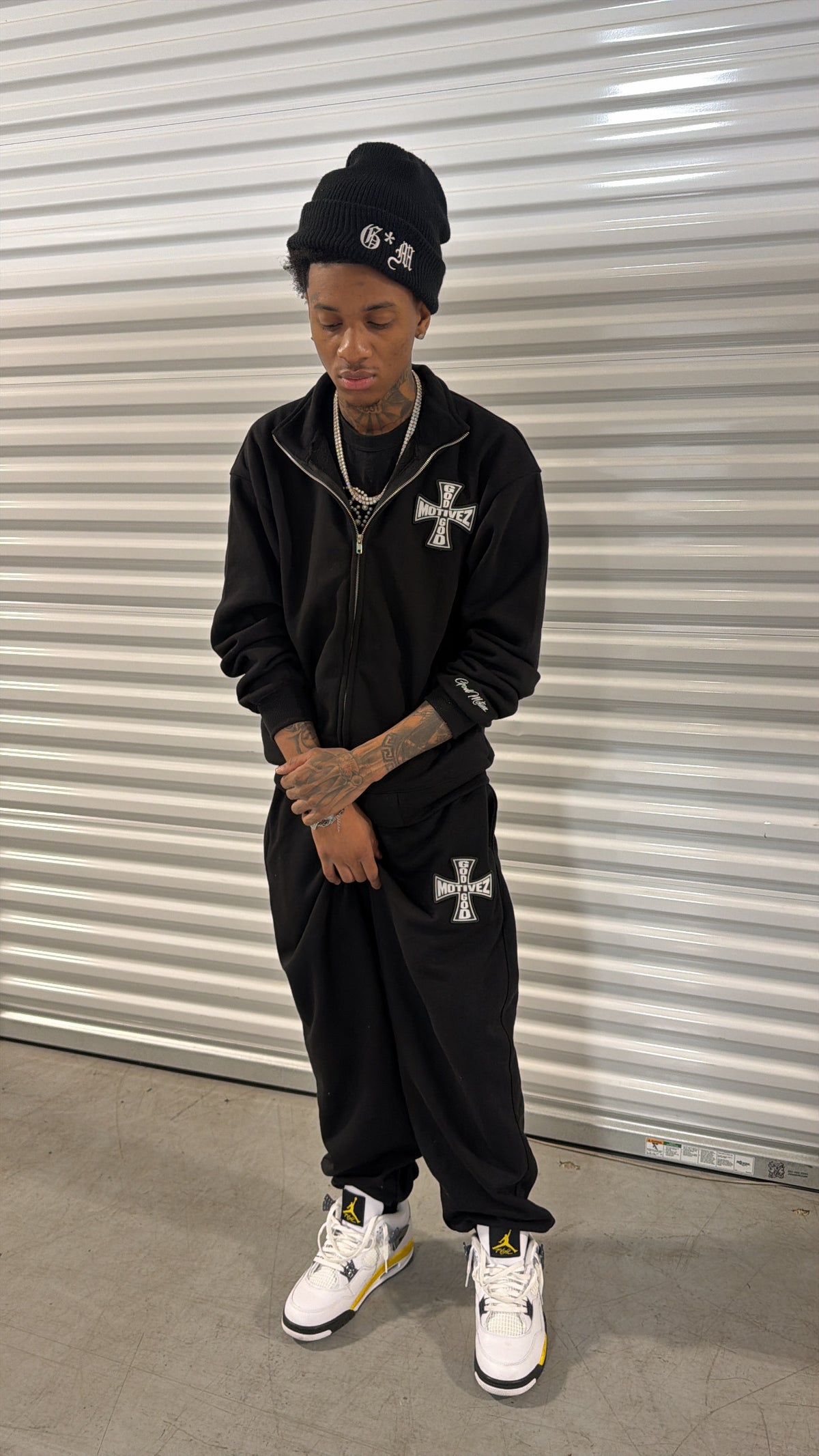 Black G*M Winter Set